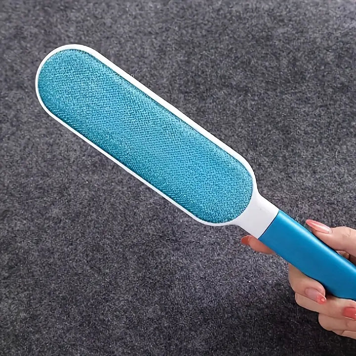 Pet Fur Cleaning Brush – Reusable Lint & Dust Remover